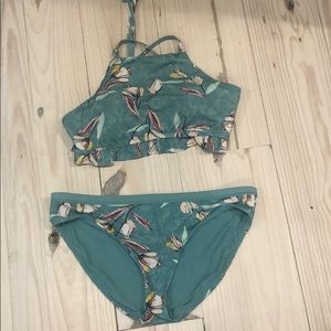 Calia- Carrie Underwood Swimsuit Med top Lg botm